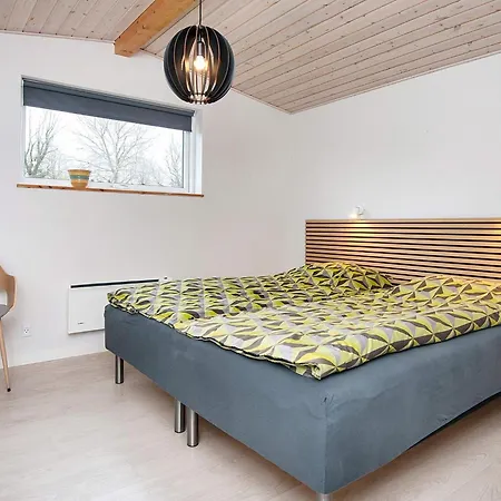 Дом отдыха 6 Person Holiday In *