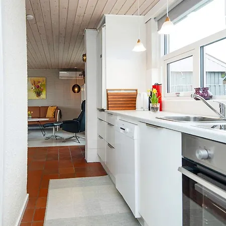 6 Person Holiday In Broager
