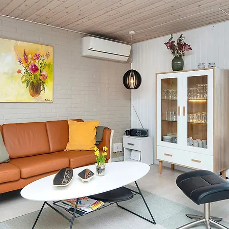 Tatil Evi 6 Person Holiday In Broager